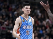 包含隊長重傷難續戰，球隊为缺席找到替代之法的词条