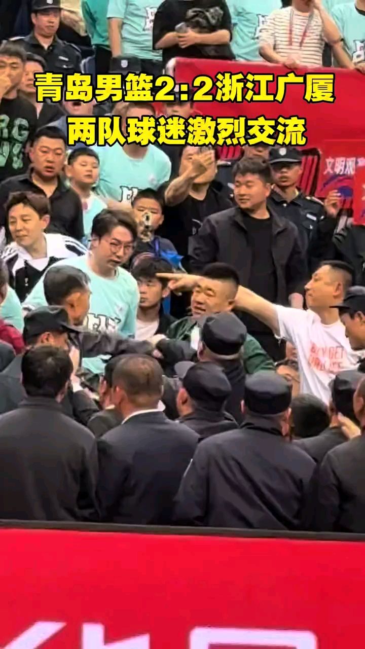 包含激烈对决引爆球迷热情，场面精彩纷呈的词条